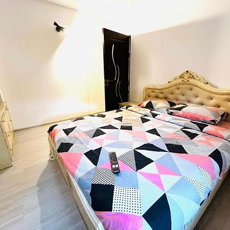 Confortmodern Flat3 Rooms Bacau Ngoại thất bức ảnh